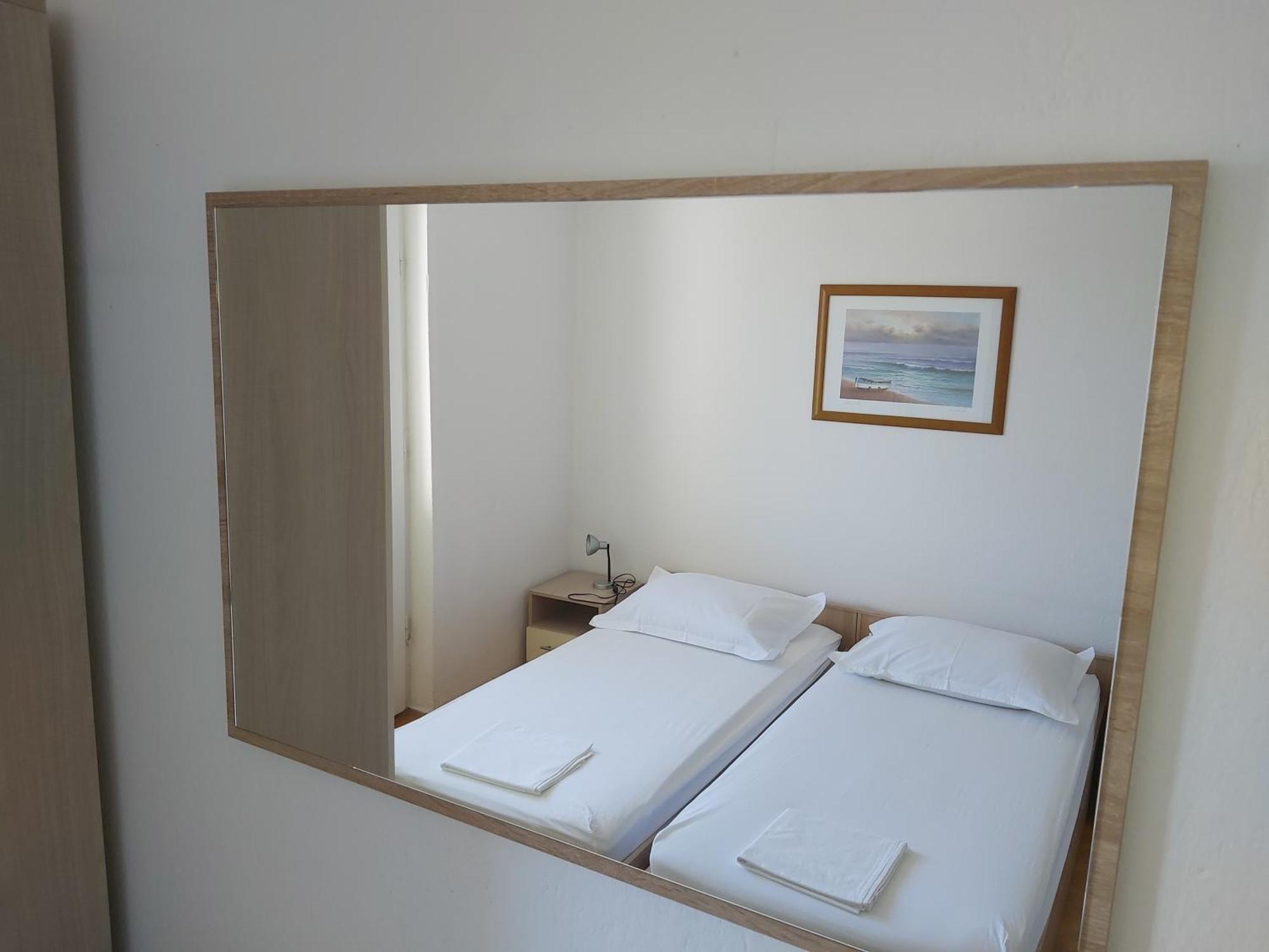 Pavlinovic Jure Apartment Makarska Exterior photo