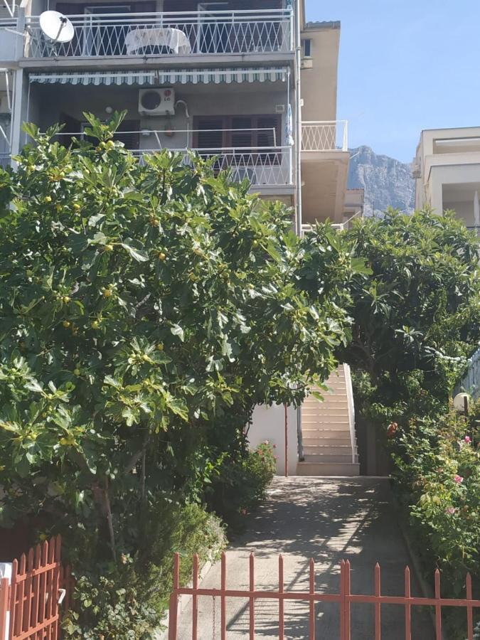 Pavlinovic Jure Apartment Makarska Exterior photo